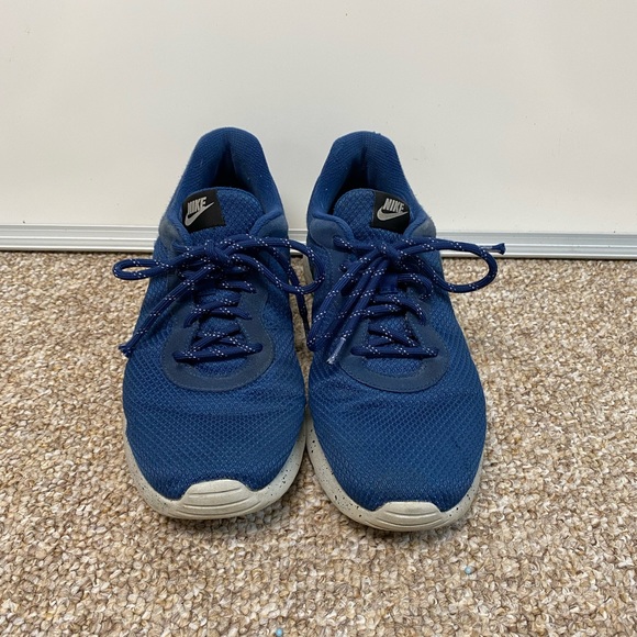 Blue Nike shoes 12US - Picture 2 of 2